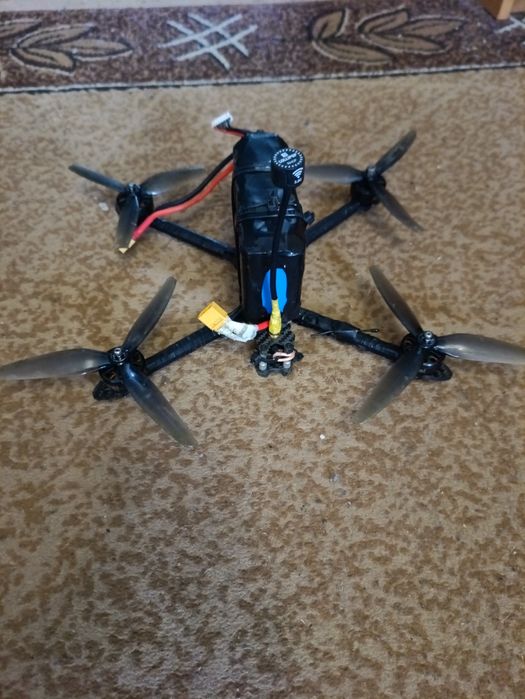 Продам FPV drone