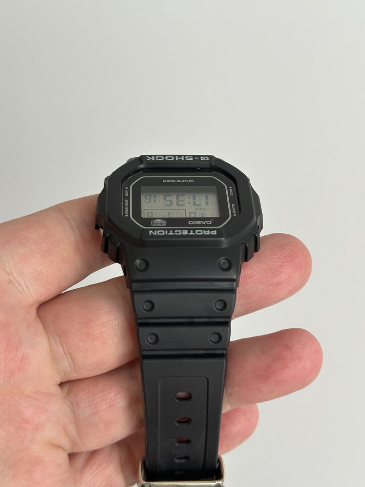 Casio G-Shock DW-5040RX-7 MOD