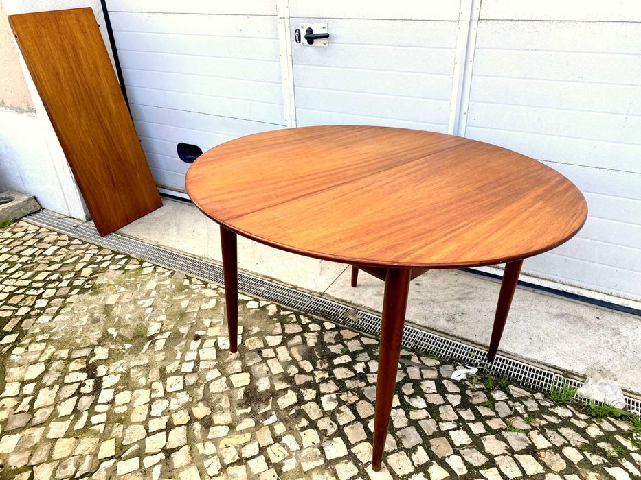 Mesa olaio vintage 160comp x 115comp x 115prof x 73alt.