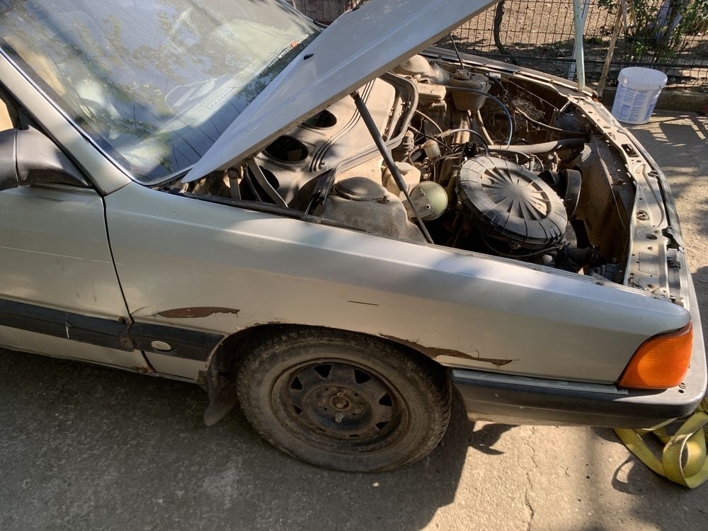 Разбор Audi 100 С3 1,8 1988