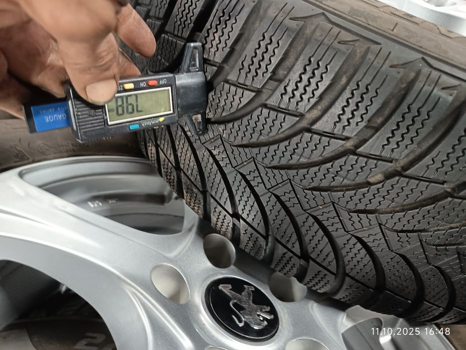 Koła zimowe Alu 5x114,3x16 Peugeot kia Mazda Honda