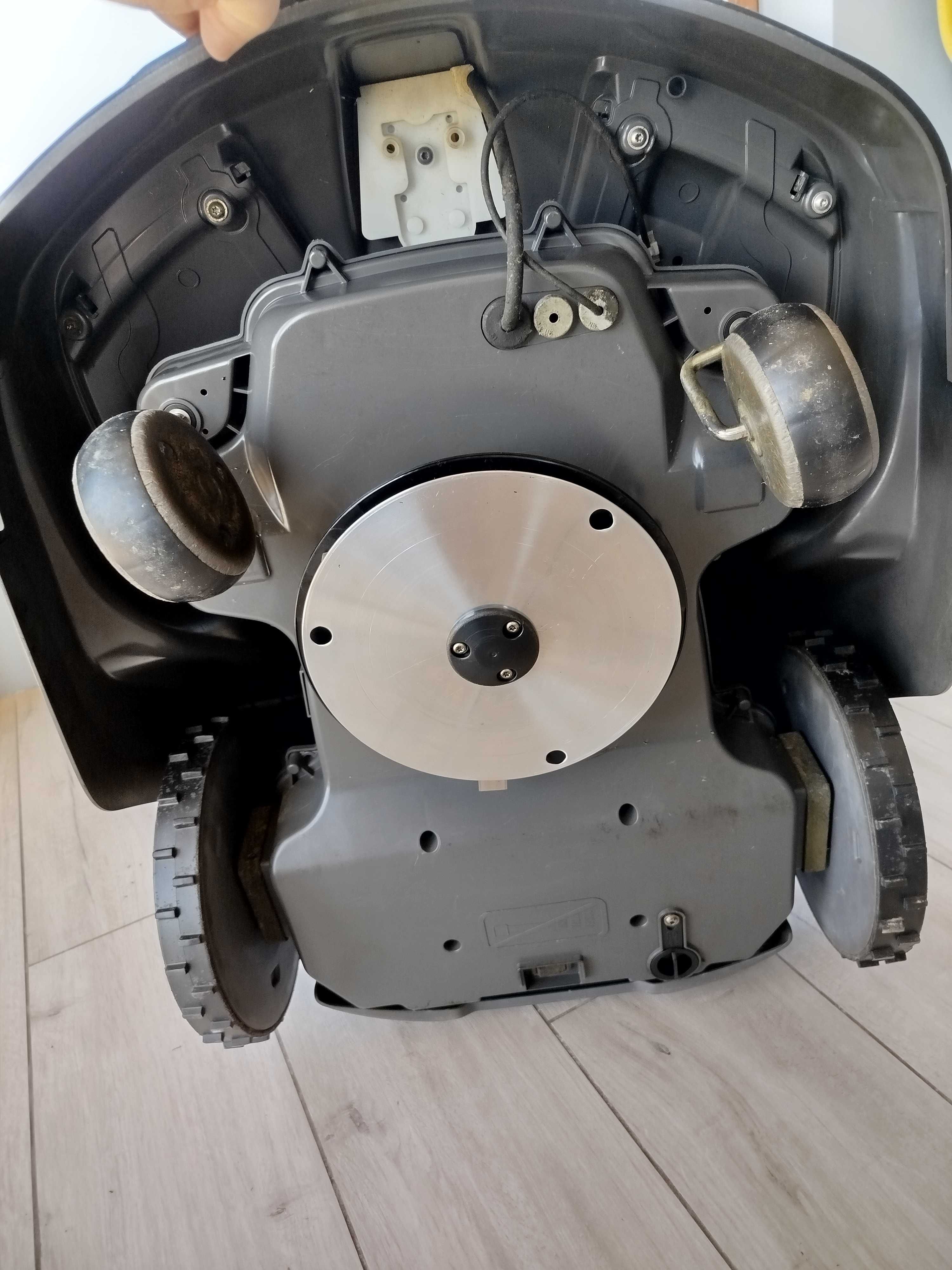 Automower Husqvarna 430x na gwarancji