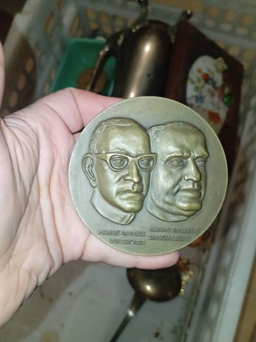 Medalha dois banqueiros