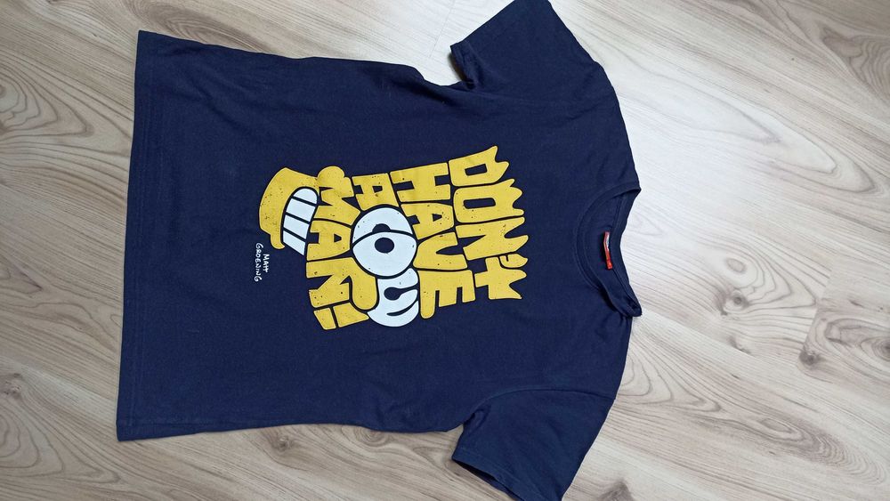 Koszulki t-shirt 3 szt., w tym jedna Simpson