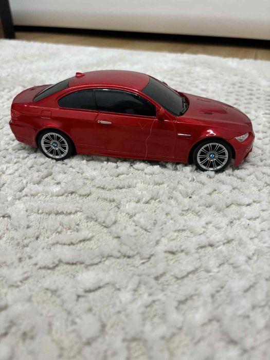 Samochod zdalnie sterowany