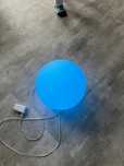 Inteligentna lampa ogrodowa LED EVE Flare HomeKit