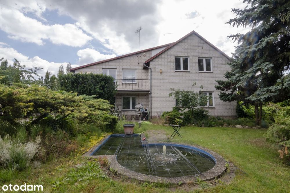 Hala/Magazyn, Zaścianki