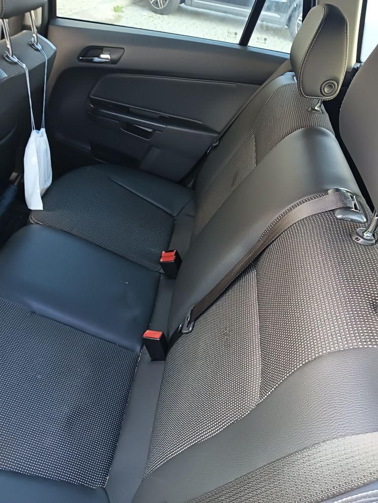 Opel Astra Caravan