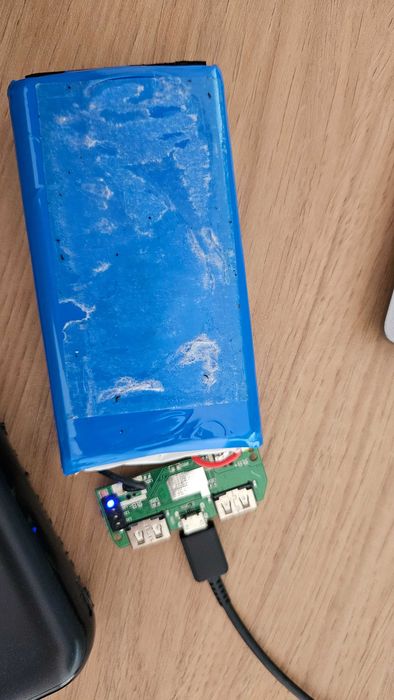 Powerbank avariado o carregamento