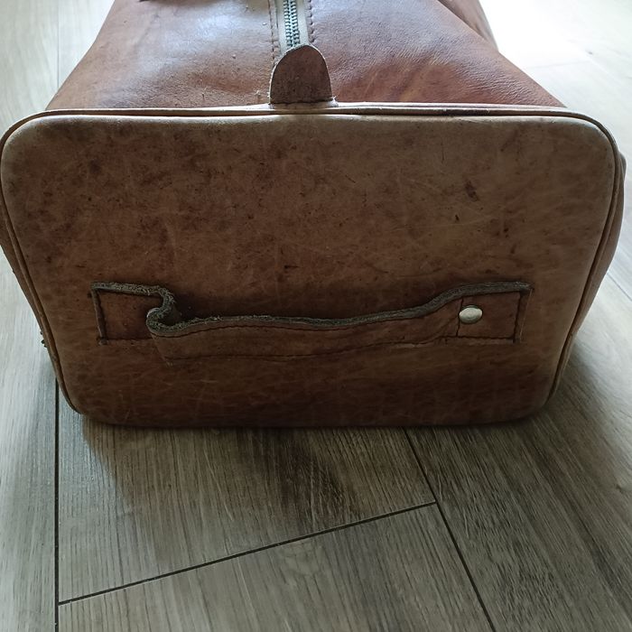 Torba podróżna skórzana vintage jamnik retro walizka