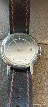 Жіночий наручний годинник марки ﻿Зоря.  Рідкісна версія