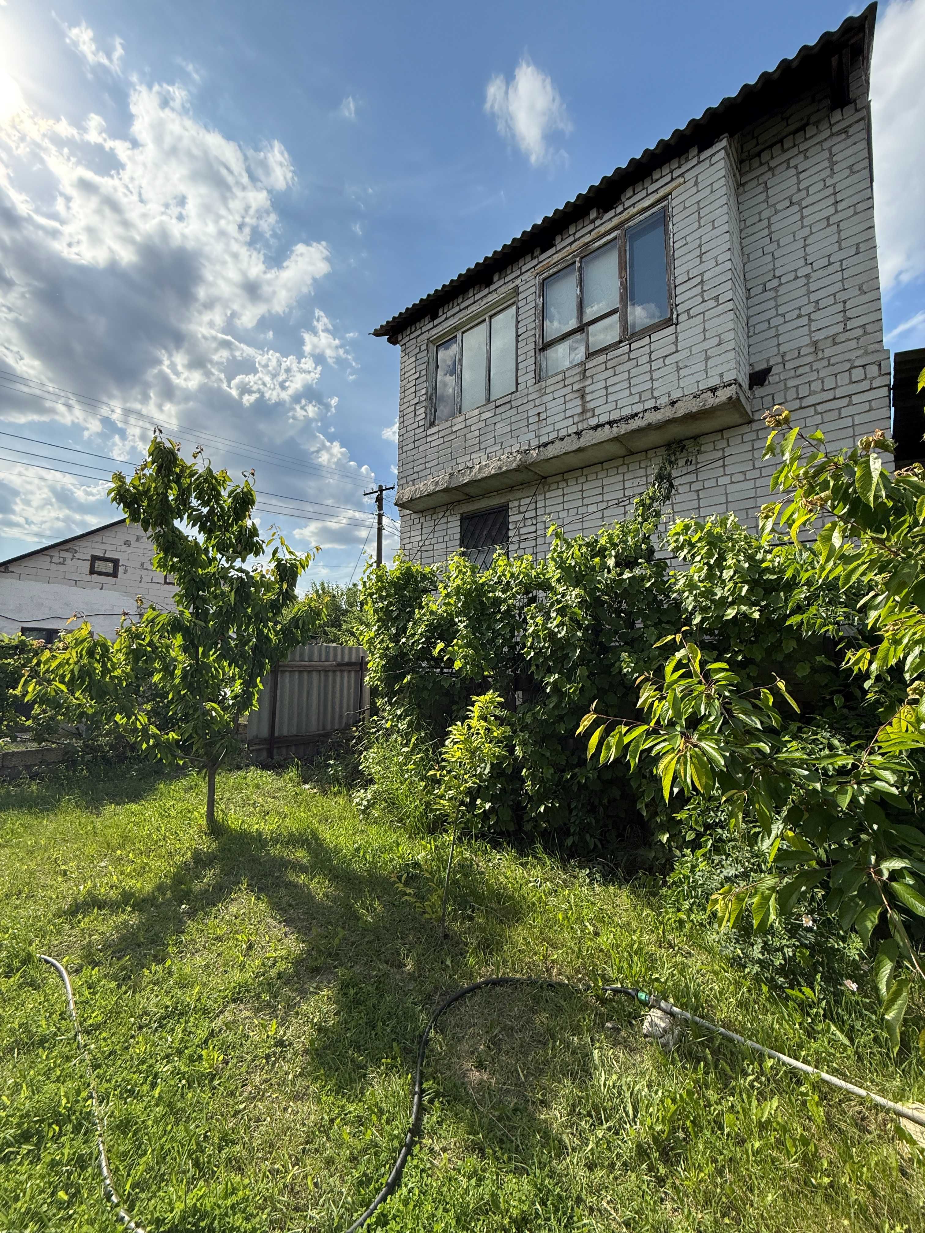 Продам дачу в Подгородном