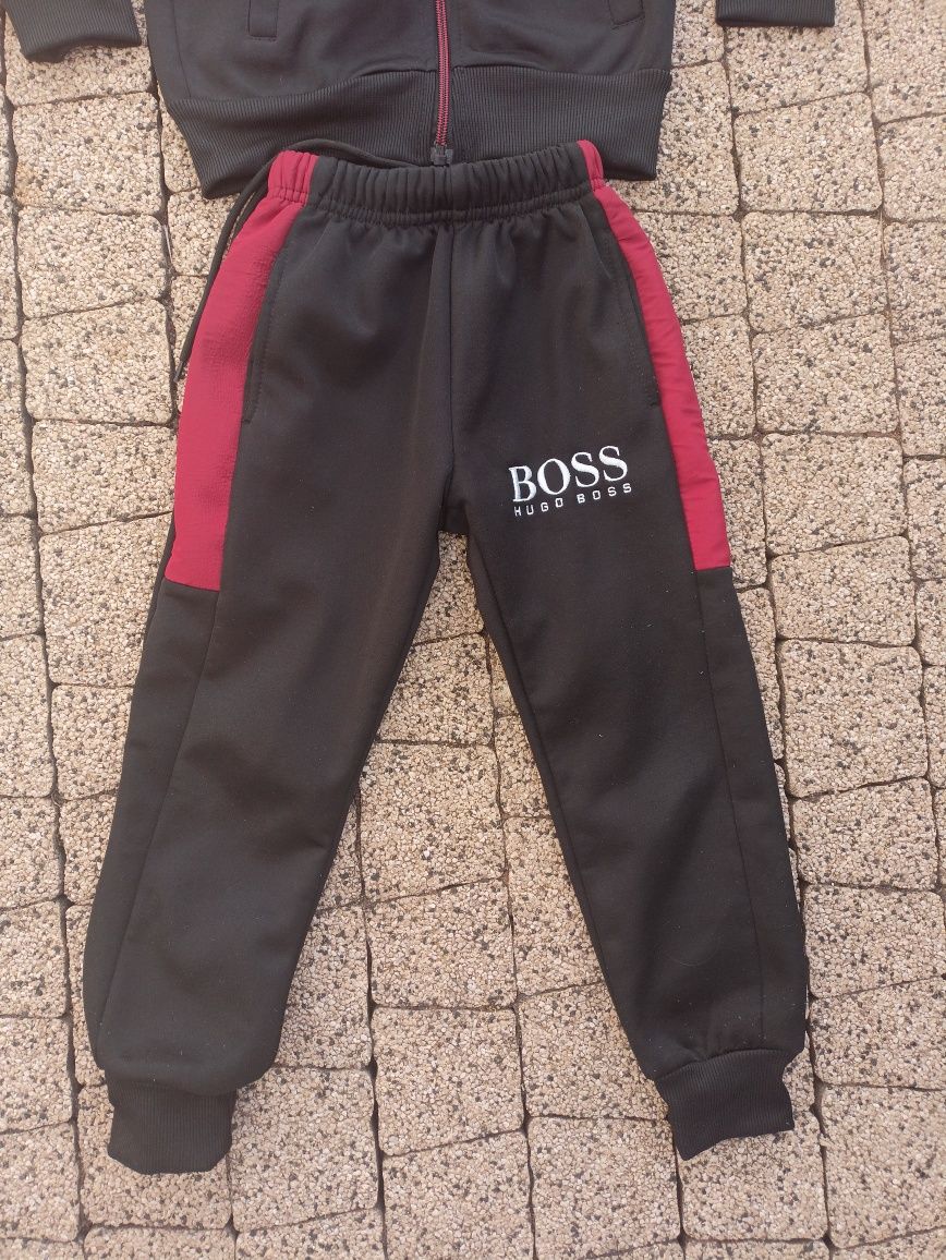 Dres Hugo Boss rozmiar 110-116