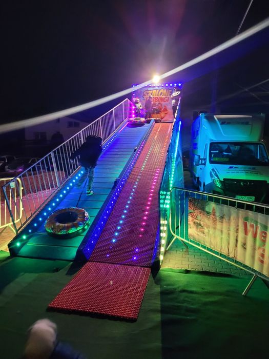 SnowTubing,Zjeżdżalnia Pontonowa,Kolejka, jarmark,karuzela