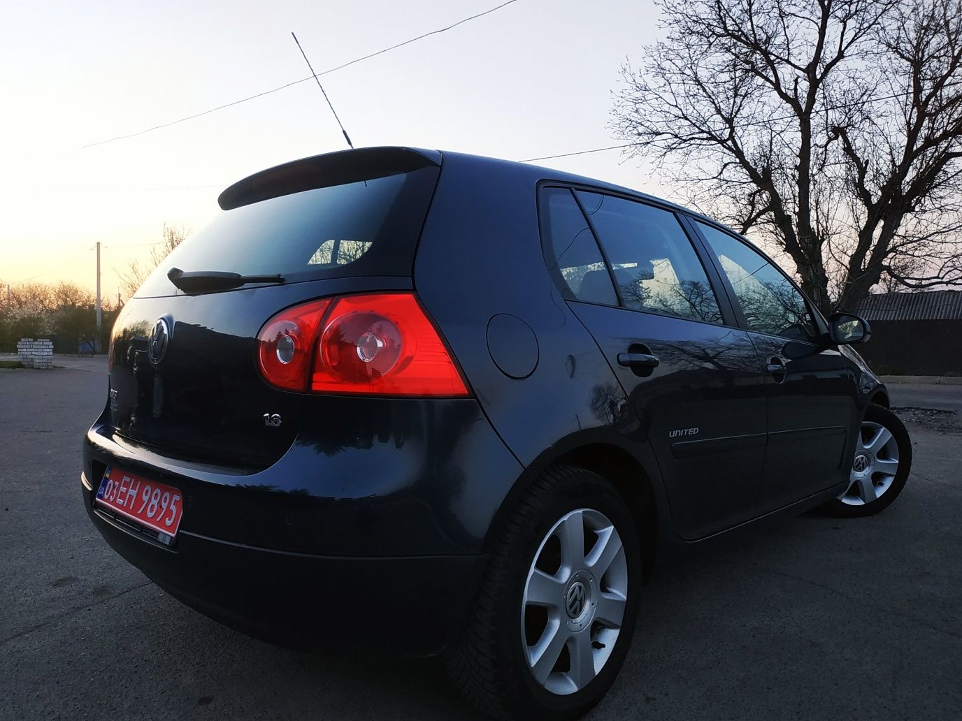 Volkswagen Golf 2008 рік 1.6 MPI