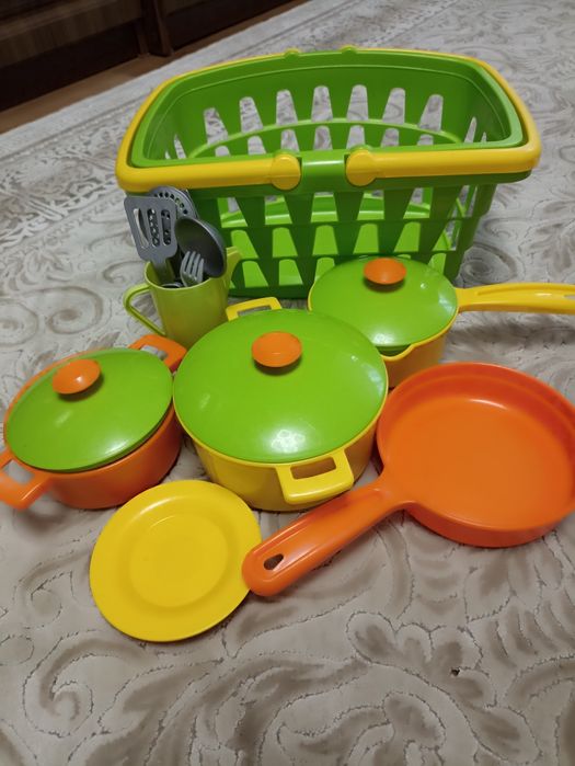 Іграшковий посуд