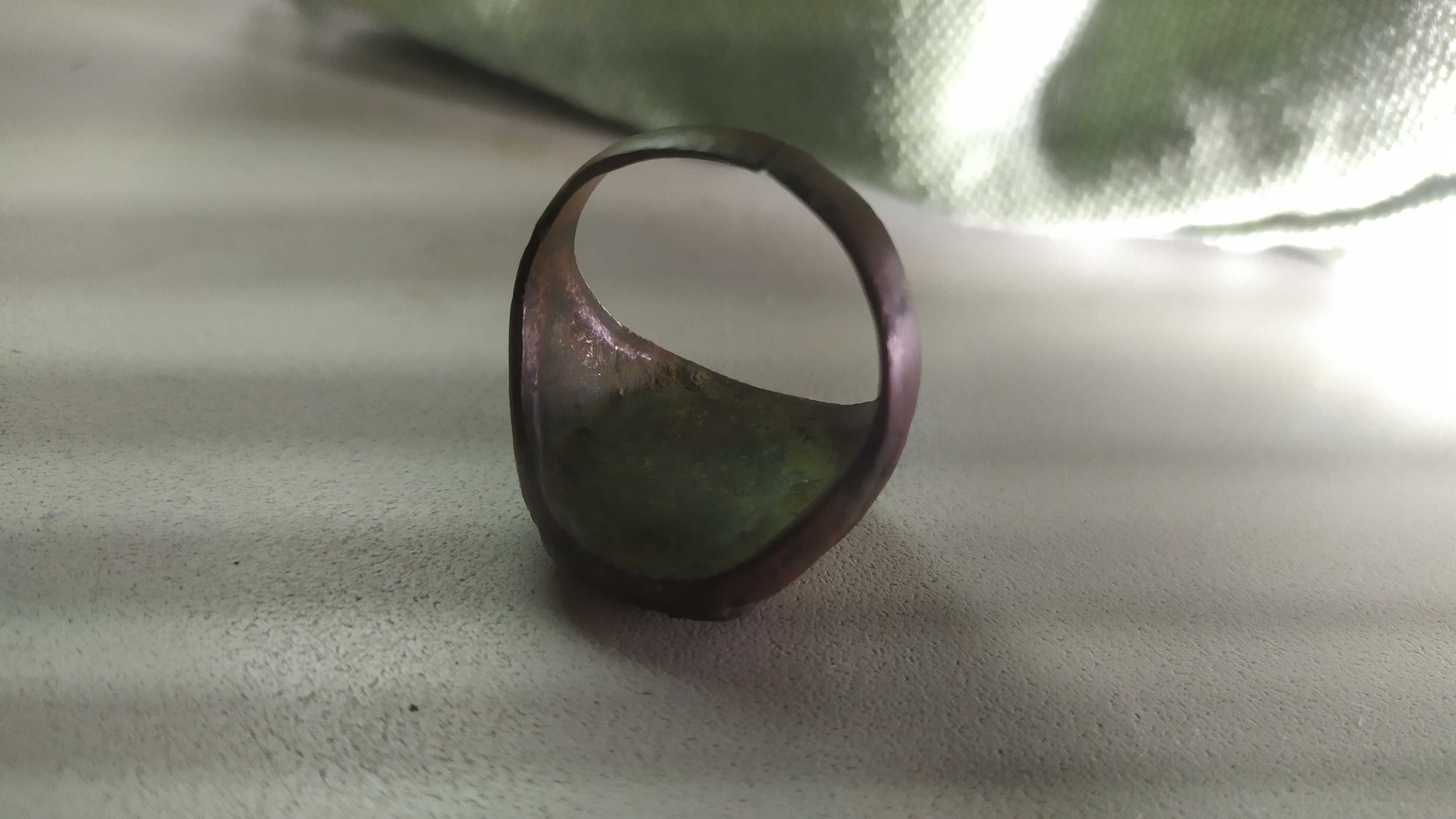 Кольцо мужское перстень русалка СССР вроде бы как янтарём