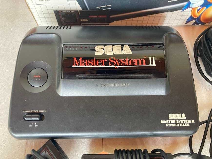 Sega Master System 2 + jogos