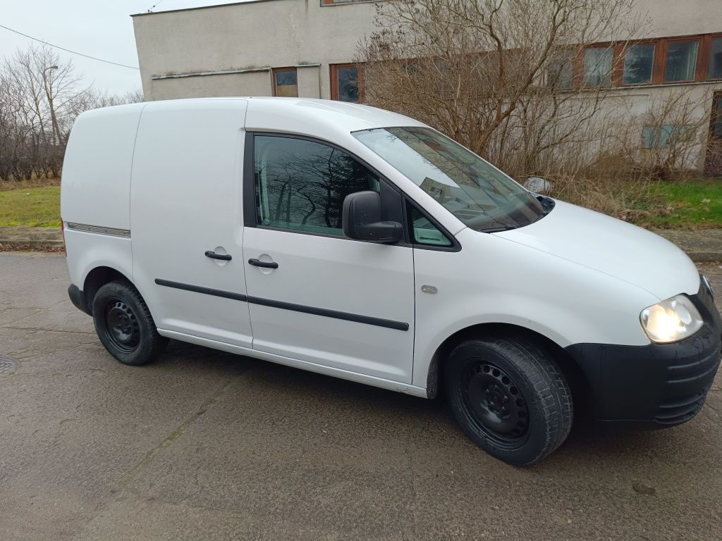 Volkswagen Caddy 1.9 105 km zadbany po serwisie