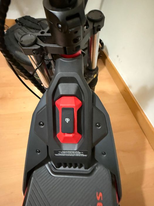 Trotinete Segway ZT3 Pro