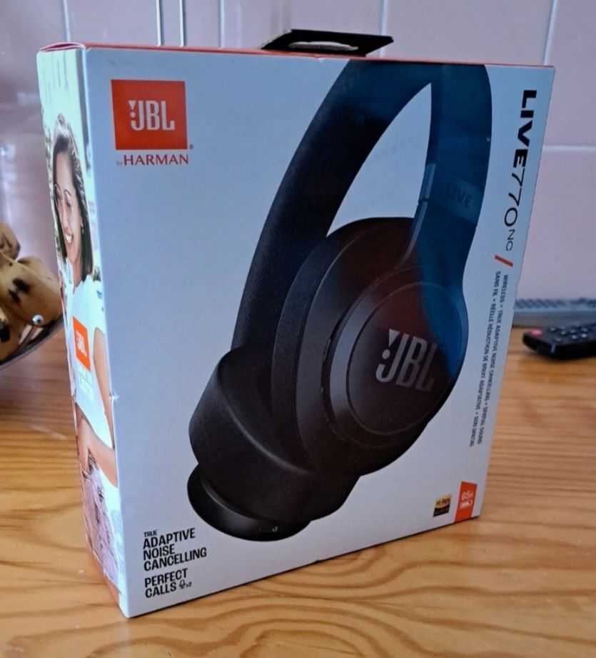 JBL BT Live 770NC