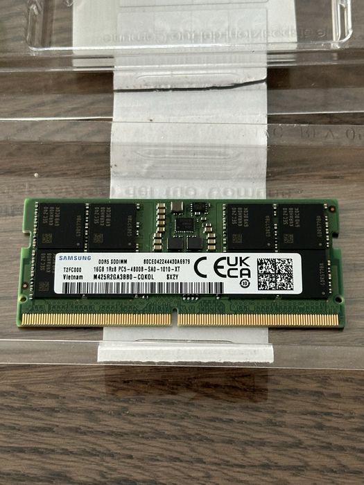 Samsung DDR5 16gb 4800 оперативка