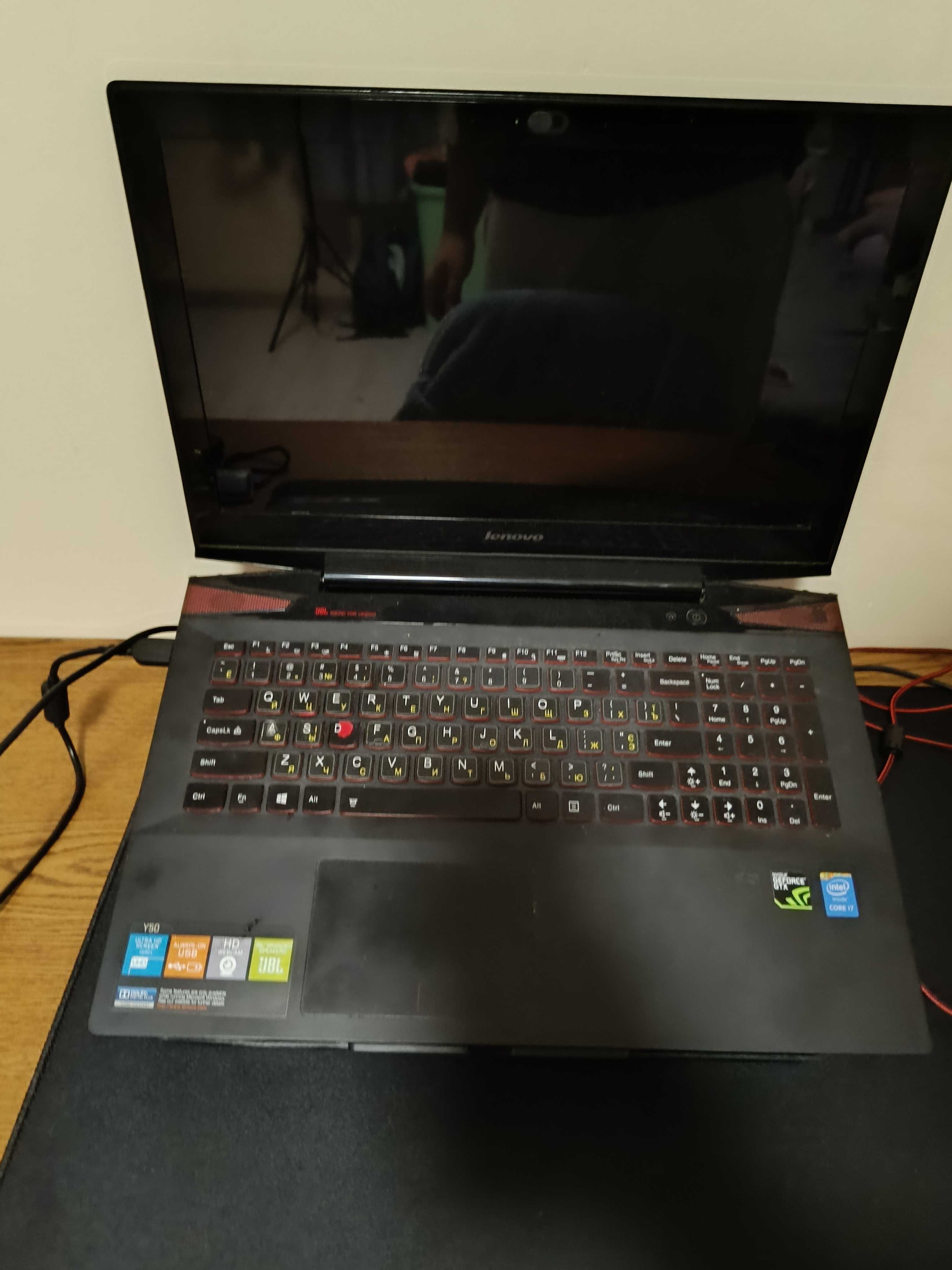 Laptop Lenovo Y50-70