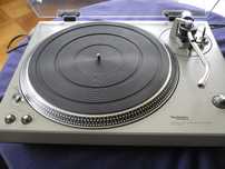 Gramofon TECHNICS Model SL-1500 Klasyk