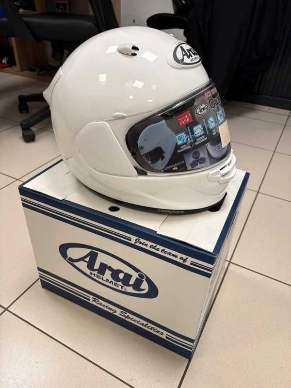 Arai Capacete Quantic Diamond White tamanho M