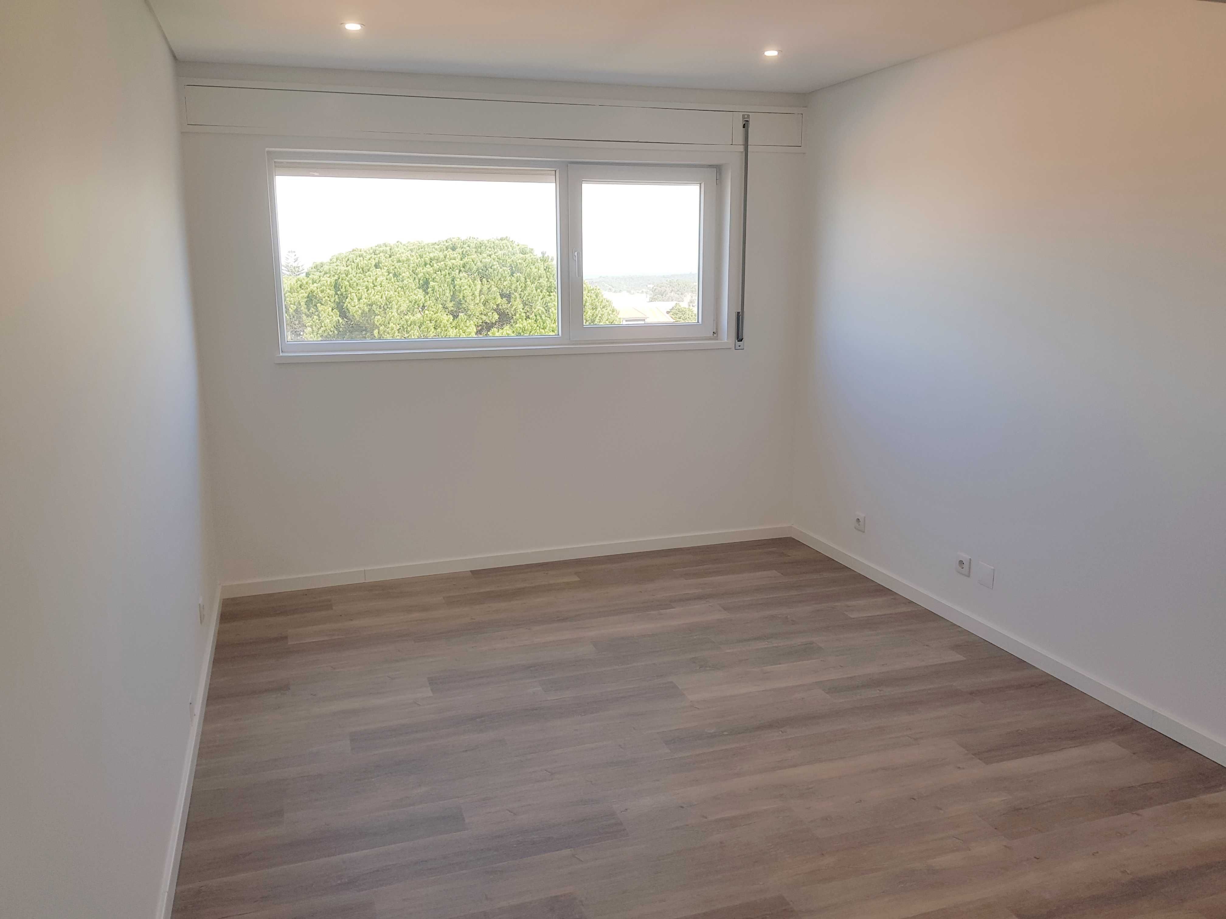 Procura um Apartamento T3 perto de Sesimbra? Então venha conhecer!