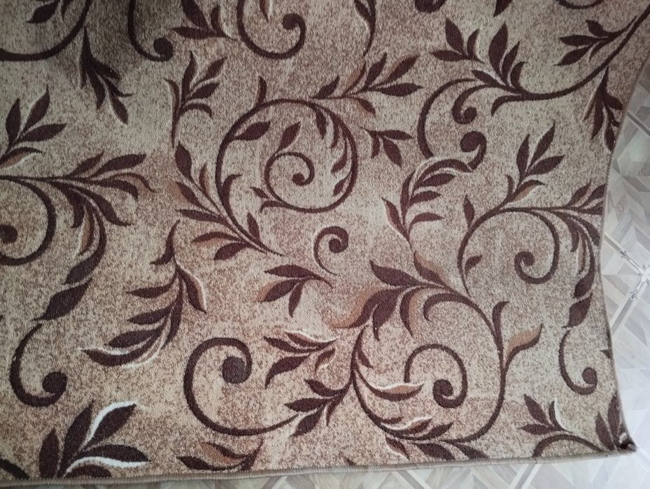Ковролин с орнаментом