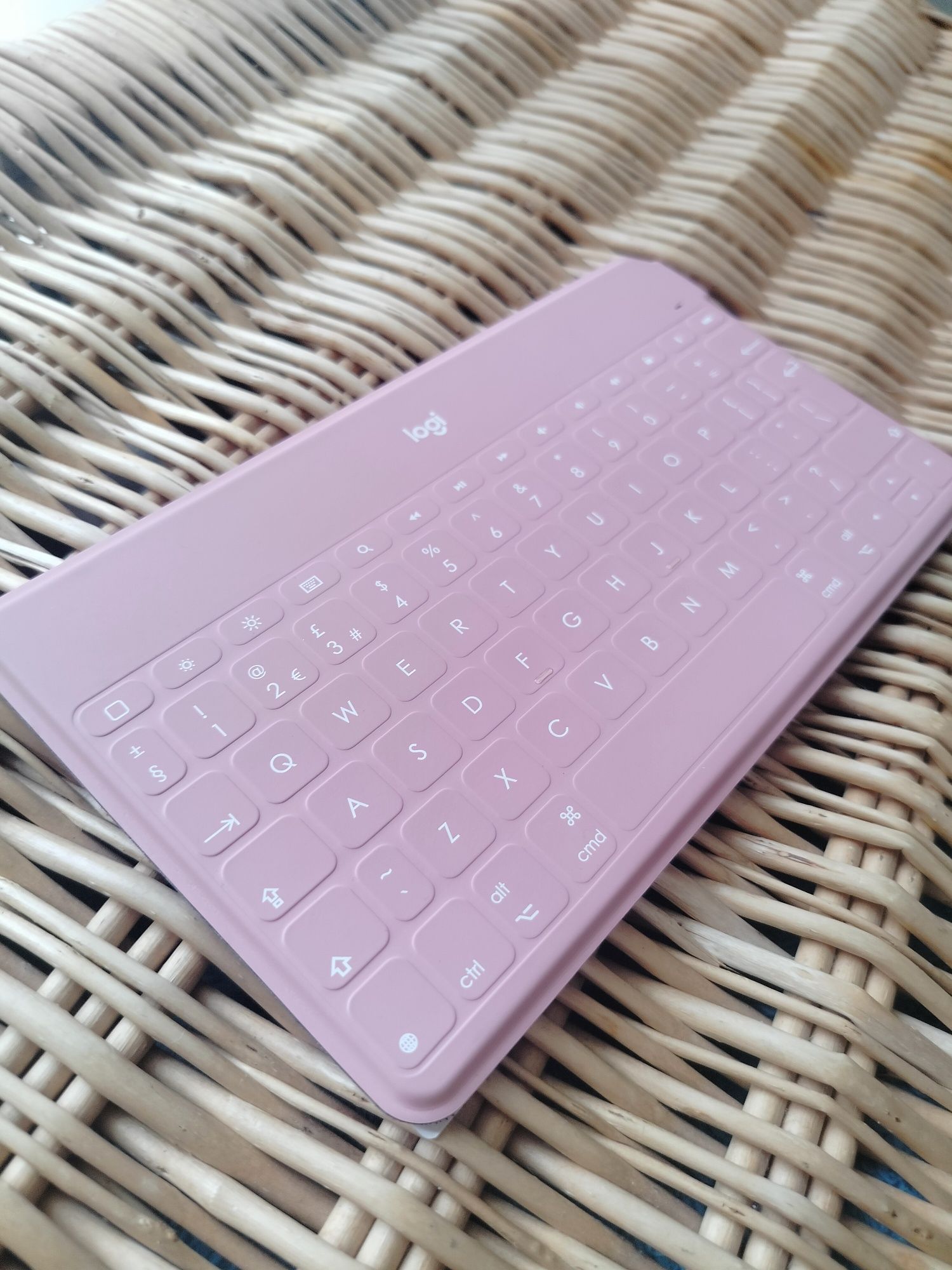 Klawiatura Logitech KEYS TO GO