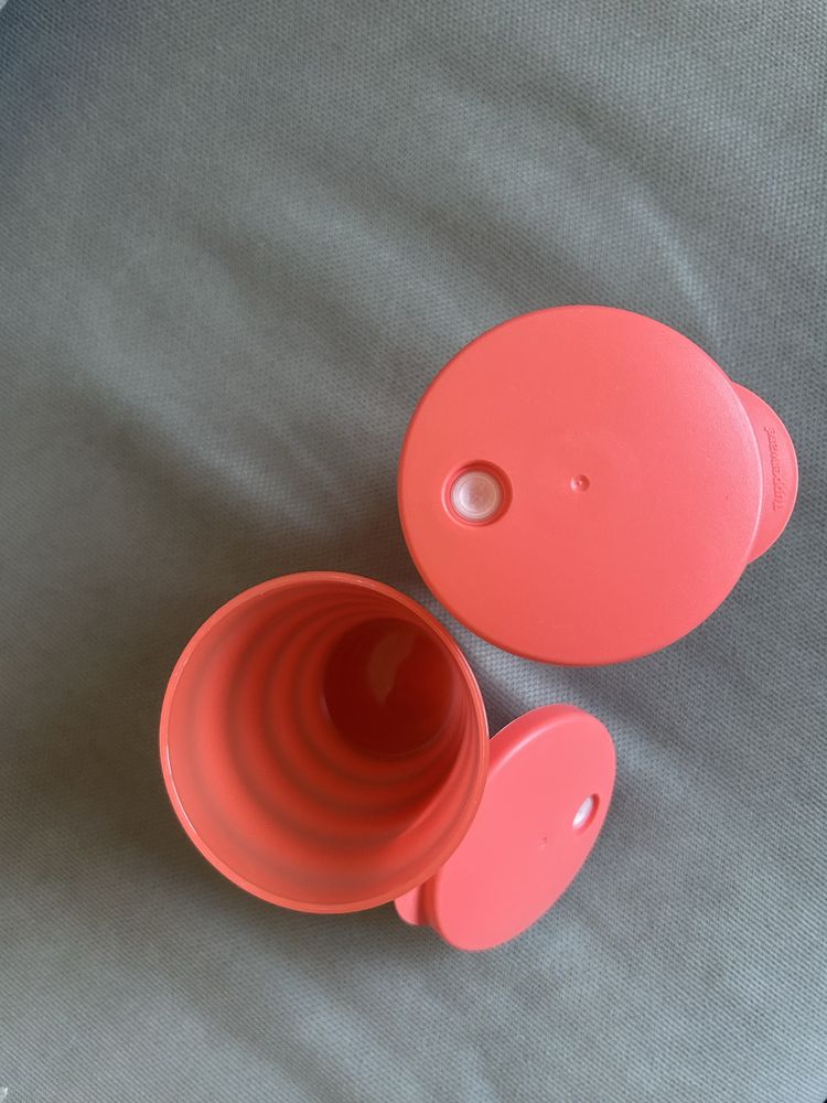Conjunto de dois copos Tupperware