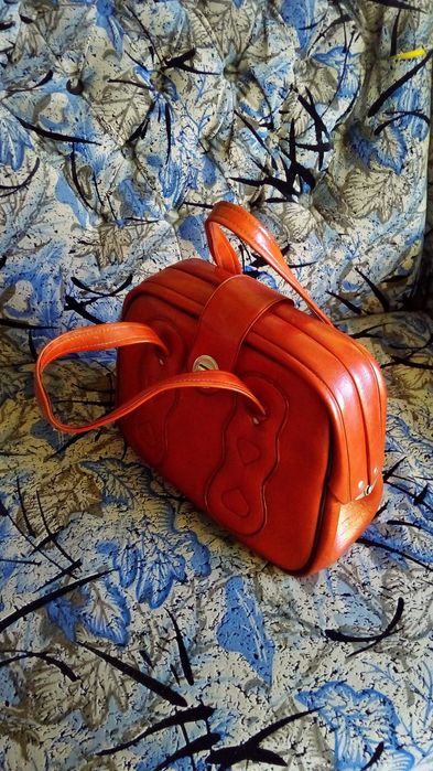 Вінтажна сумка з СРСР – раритет для колекціонерів та декору!