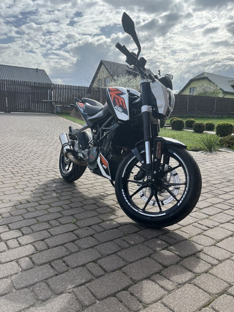 KTM DUKE 125 na kat.B i A1