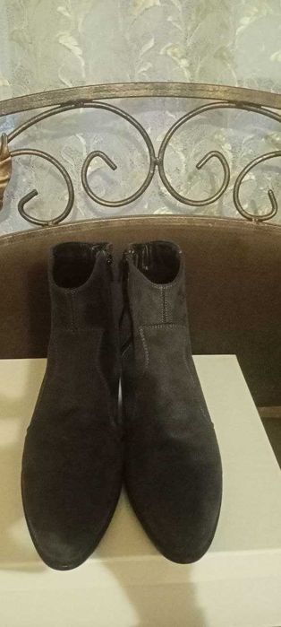 Женские полусапожки 39 размер Италия