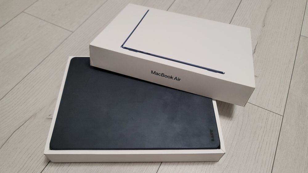 Макбук (Ноутбук) Apple MacBook Air 13.6" M2 8/256GB 2022 (MLY33UA/A) M