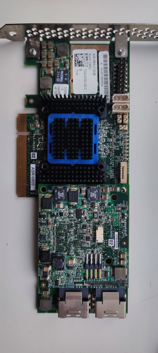 Adaptec RAID 6805 Controller 2271200-R