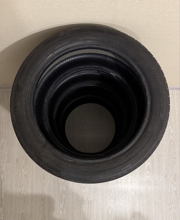 Шини Hankook ventus s1 as 235/45R18 4шт.