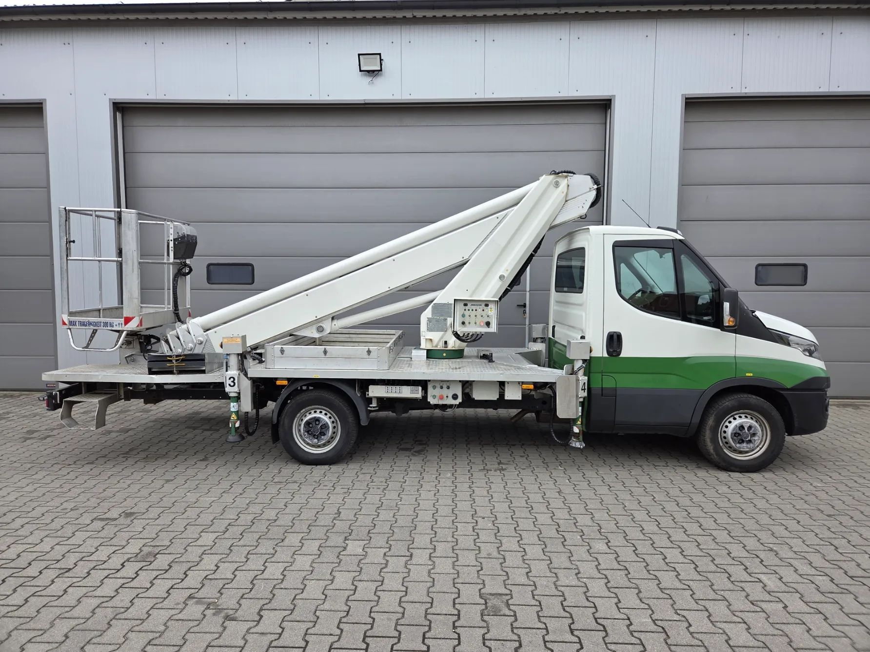 Iveco Daily 35S12 - Podnośnik koszowy zwyżka MULTITEL MT 204 EX 20,5m jak Wumag WT Ruthmann TB GSR Isoli UDT  20,5m Podnośnik koszowy zwyżka MULTITEL MT 204EX Iveco Wumag Ruthmann