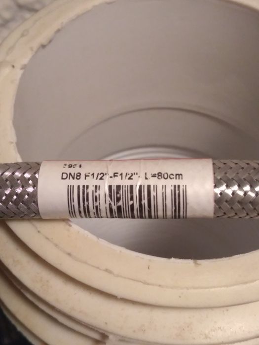 Wąż przyłączeniowy elastyczny 1/2" 80cm stał nierdzewna TUCAI