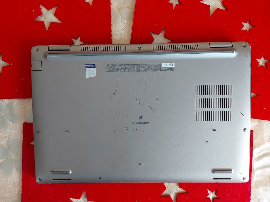 Ноутбук Dell Latitude 5520, i5-1135G7, Ram 16 GB, SSD 256Gb, FHD IP