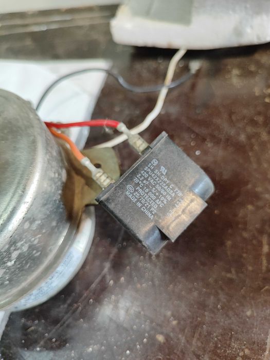 Зовнішній блок мотор від кондиціонера