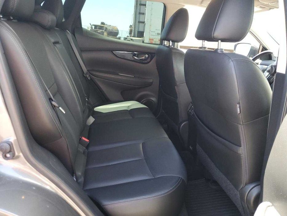 Nissan Rogue Sport S 2017 /