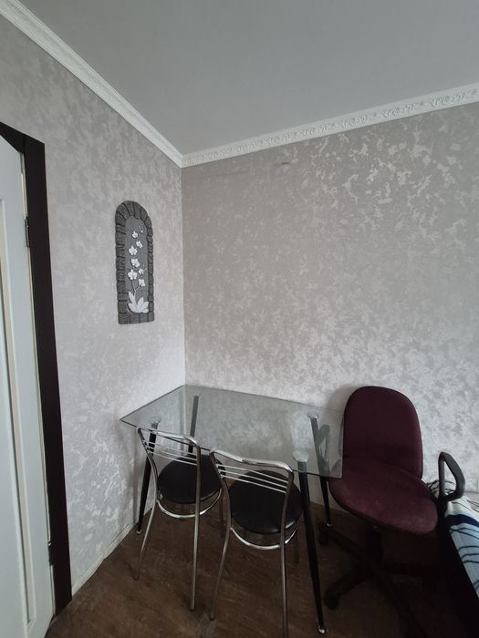 Кімната в гуртожитку на Валу