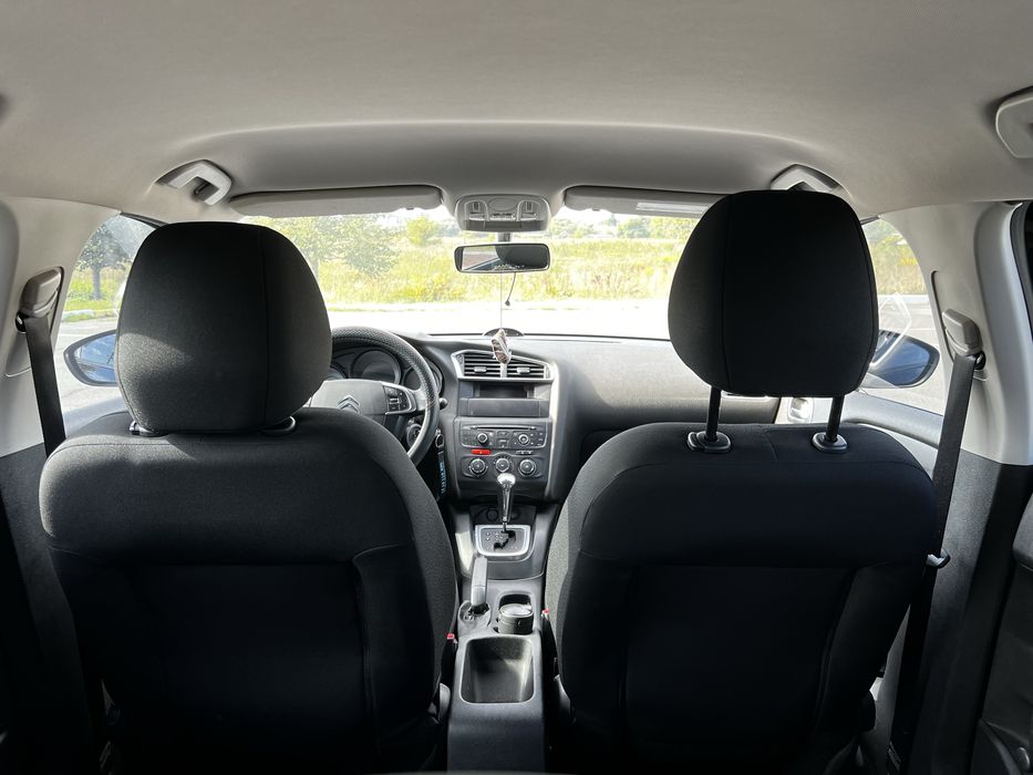 Citroën C4 II (B7) • 2012 рік • 1.6 VTi (EP6C) • Автомат