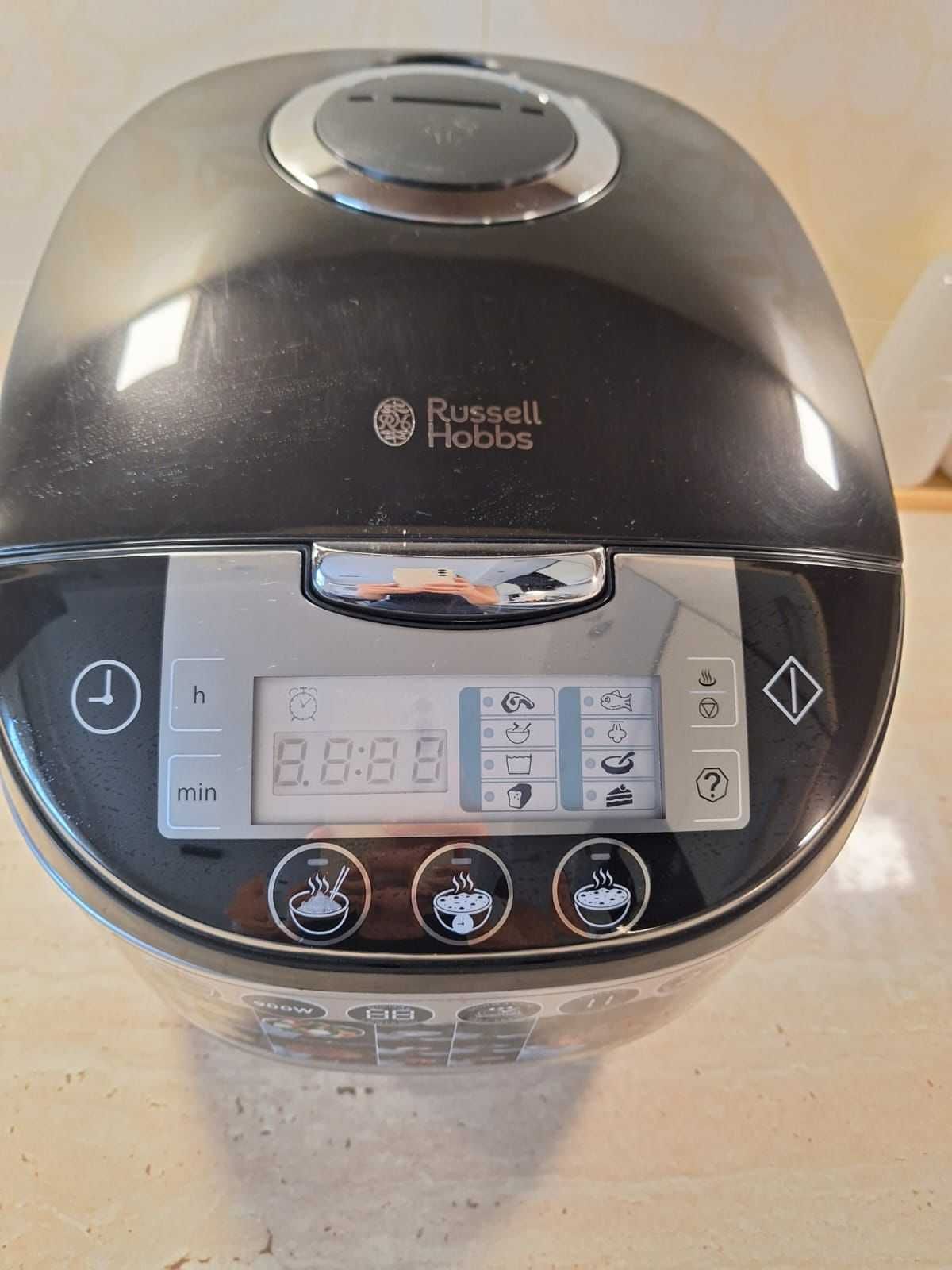 Multicooker Russell Hobbs CookHome