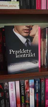 Przeklęty kontrakt Melanie Moreland