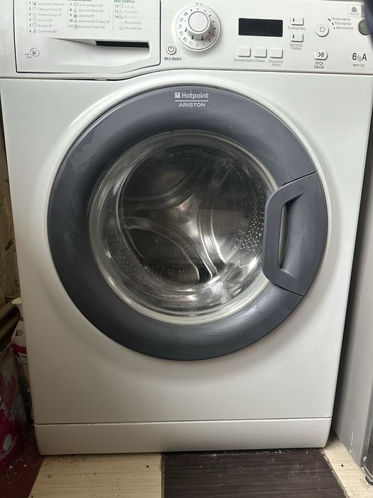Пральна маш. Hotpoint Ariston(без плати модуля керування)