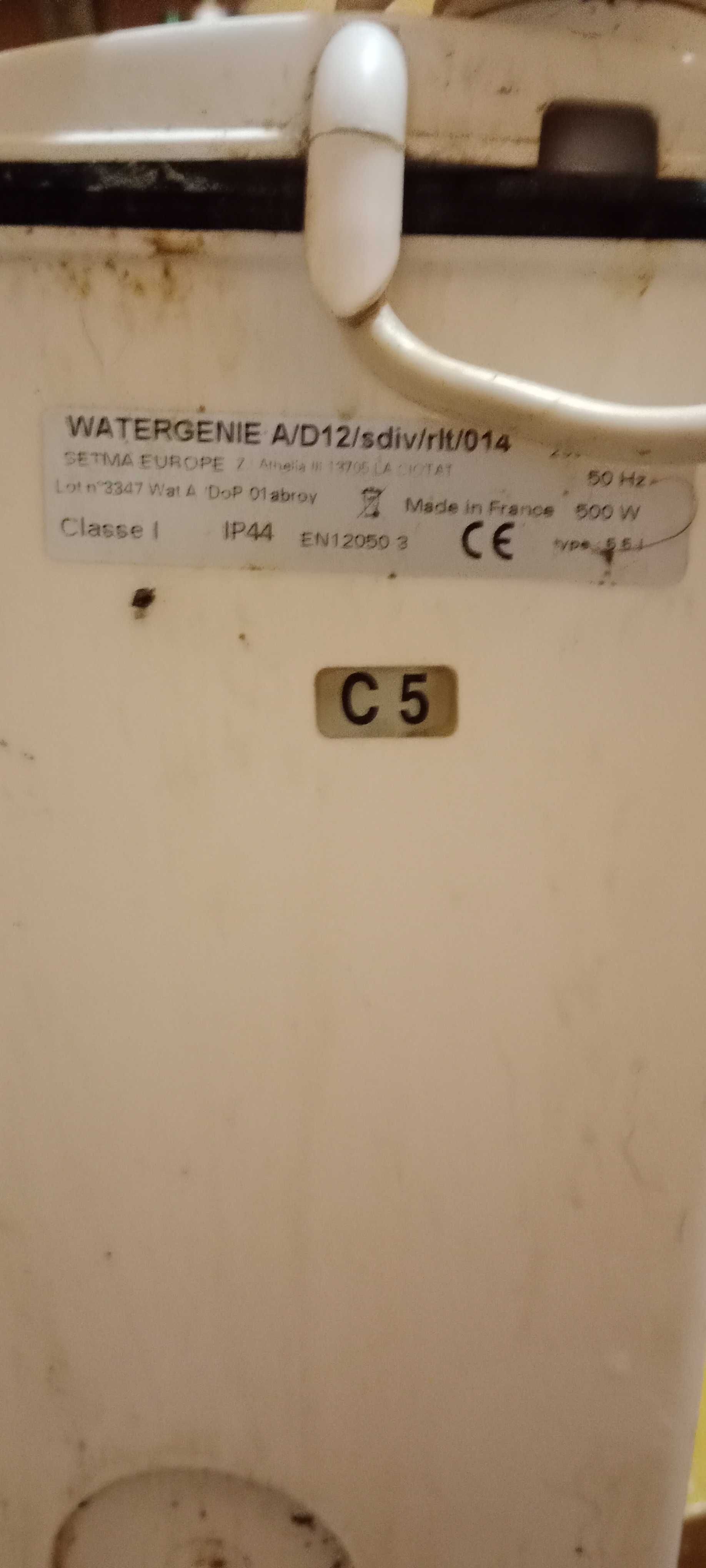 Pompa z rozdrabniaczem wc